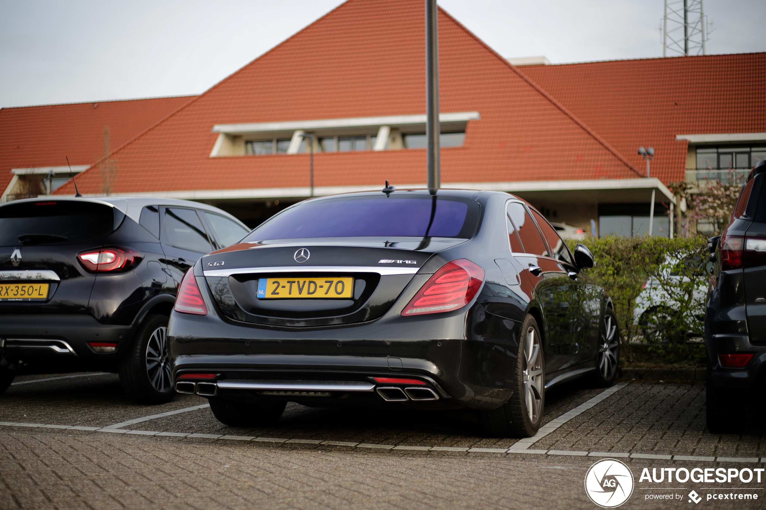 Mercedes-Benz S 63 AMG V222