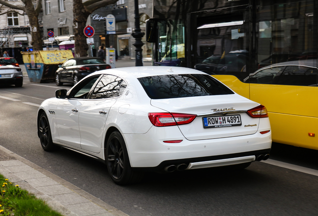 Maserati Quattroporte S 2013