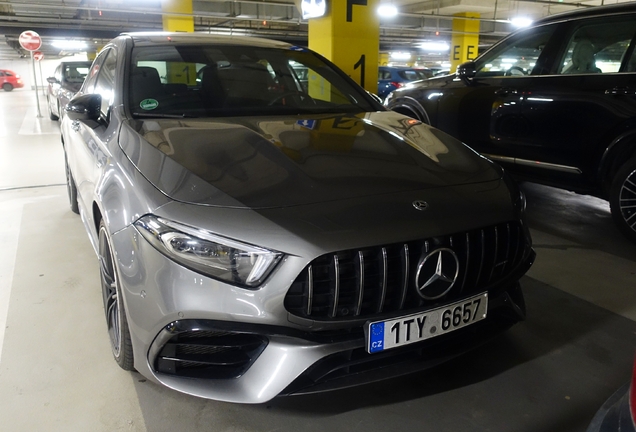 Mercedes-AMG A 45 S W177