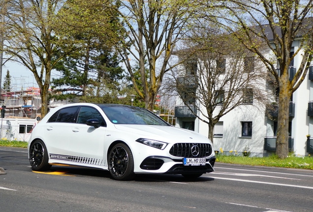 Mercedes-AMG A 45 W177