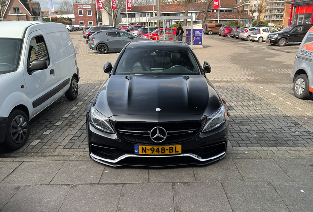 Mercedes-AMG C 63 W205