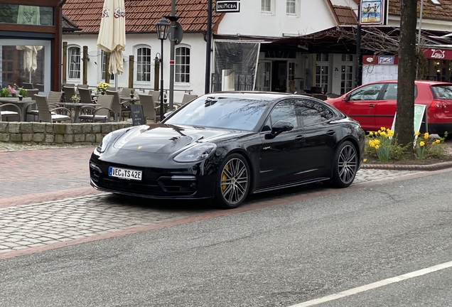 Porsche 971 Panamera Turbo S E-Hybrid