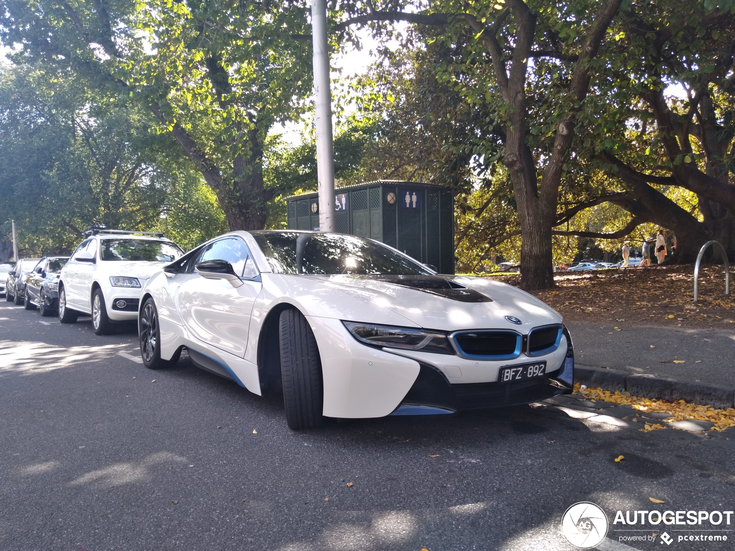 BMW i8