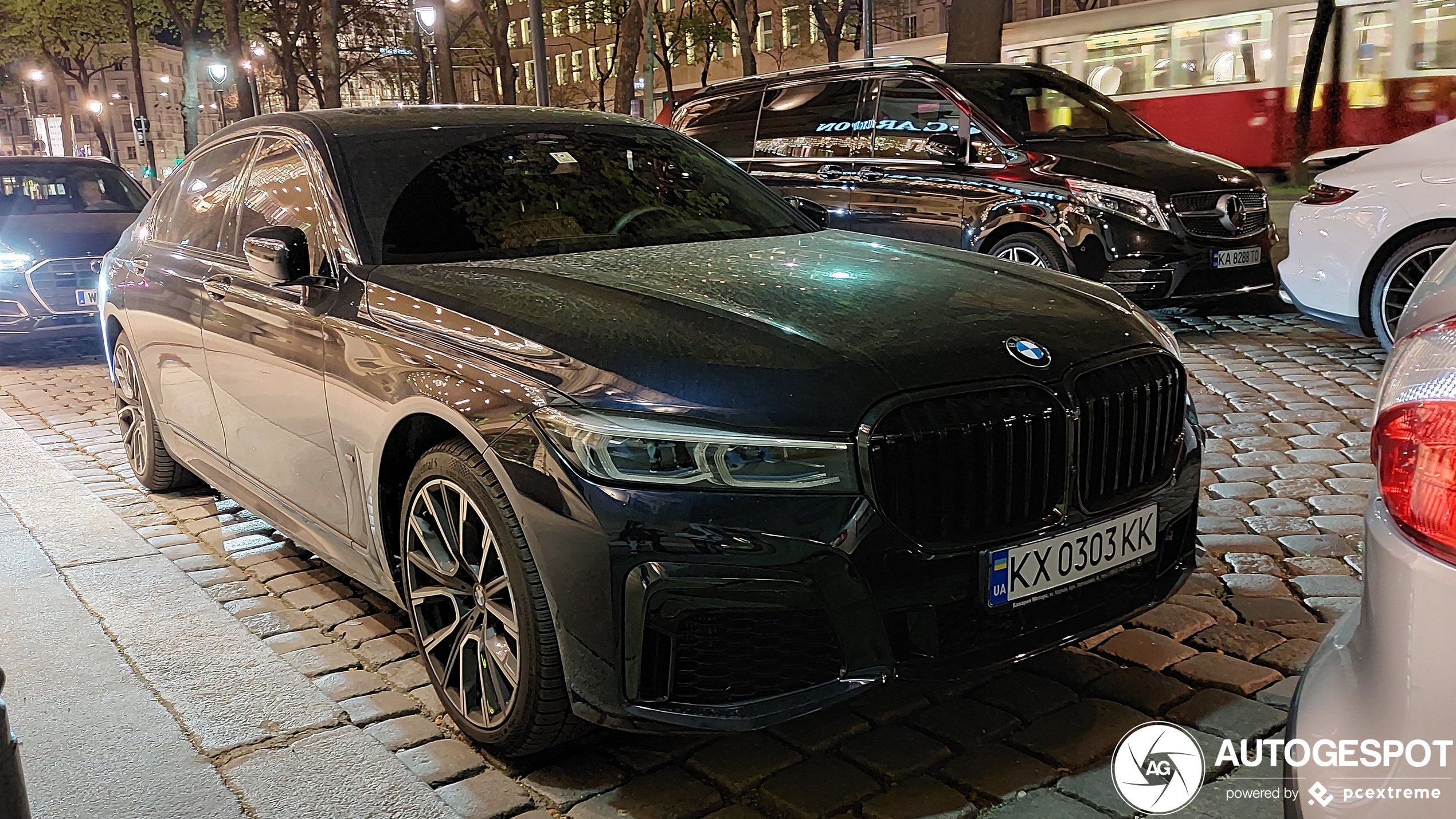 BMW M760Li xDrive 2019