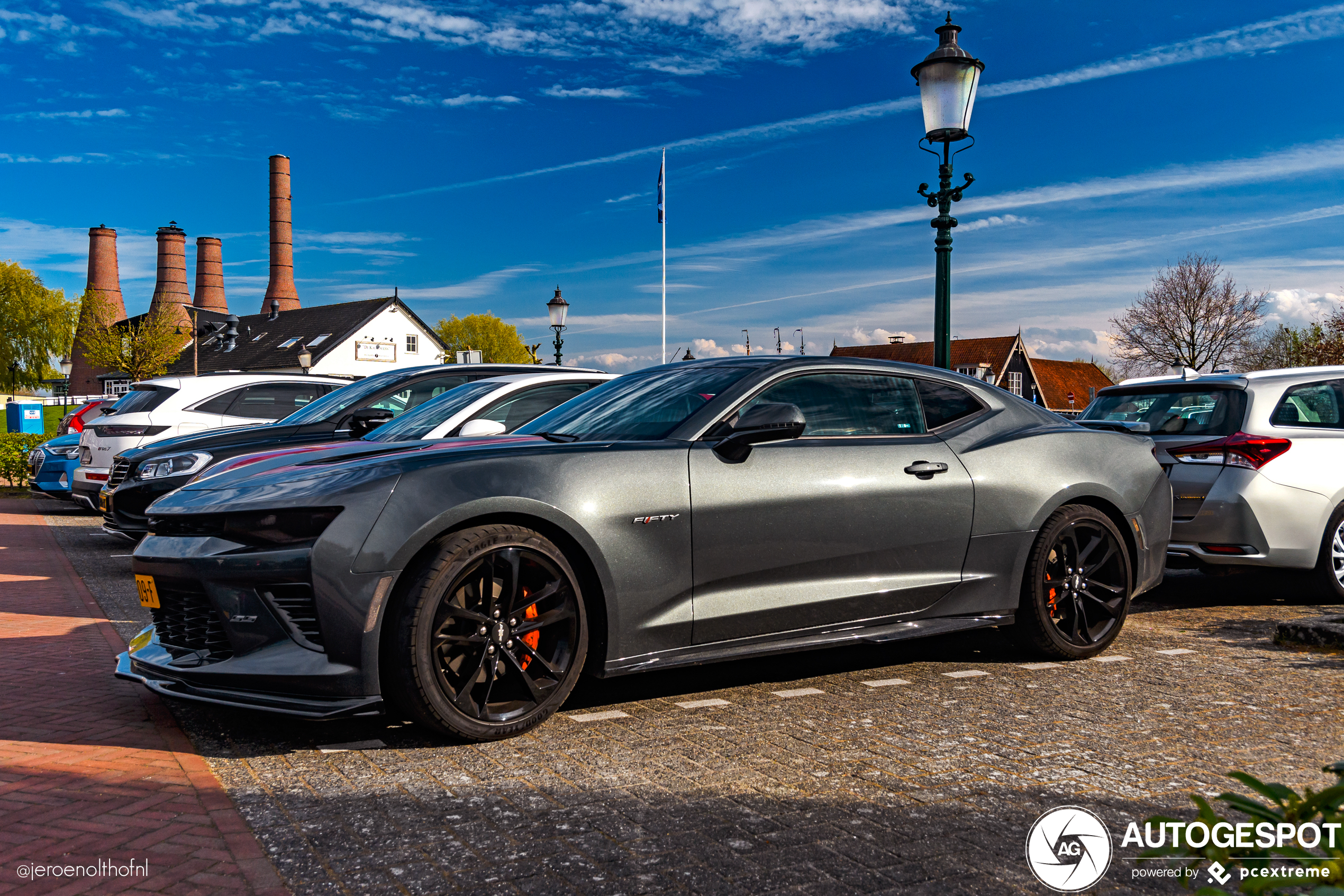 Chevrolet Camaro SS 2016 50th Anniversary