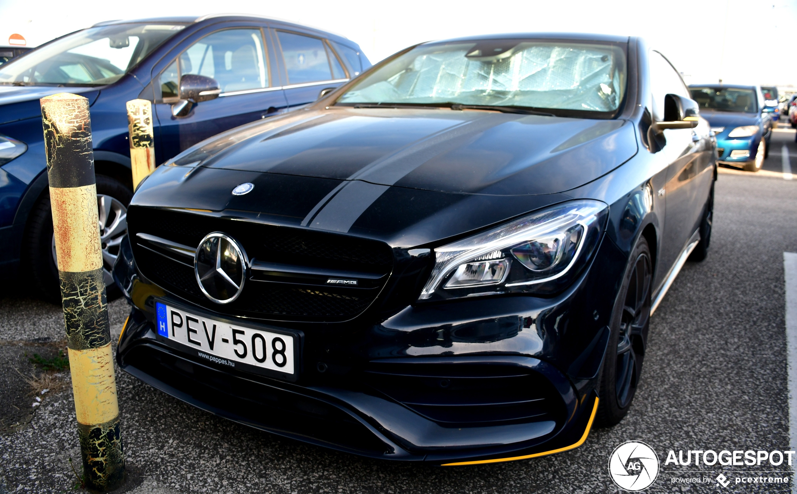 Mercedes-AMG CLA 45 Shooting Brake X117 Yellow Night Edition