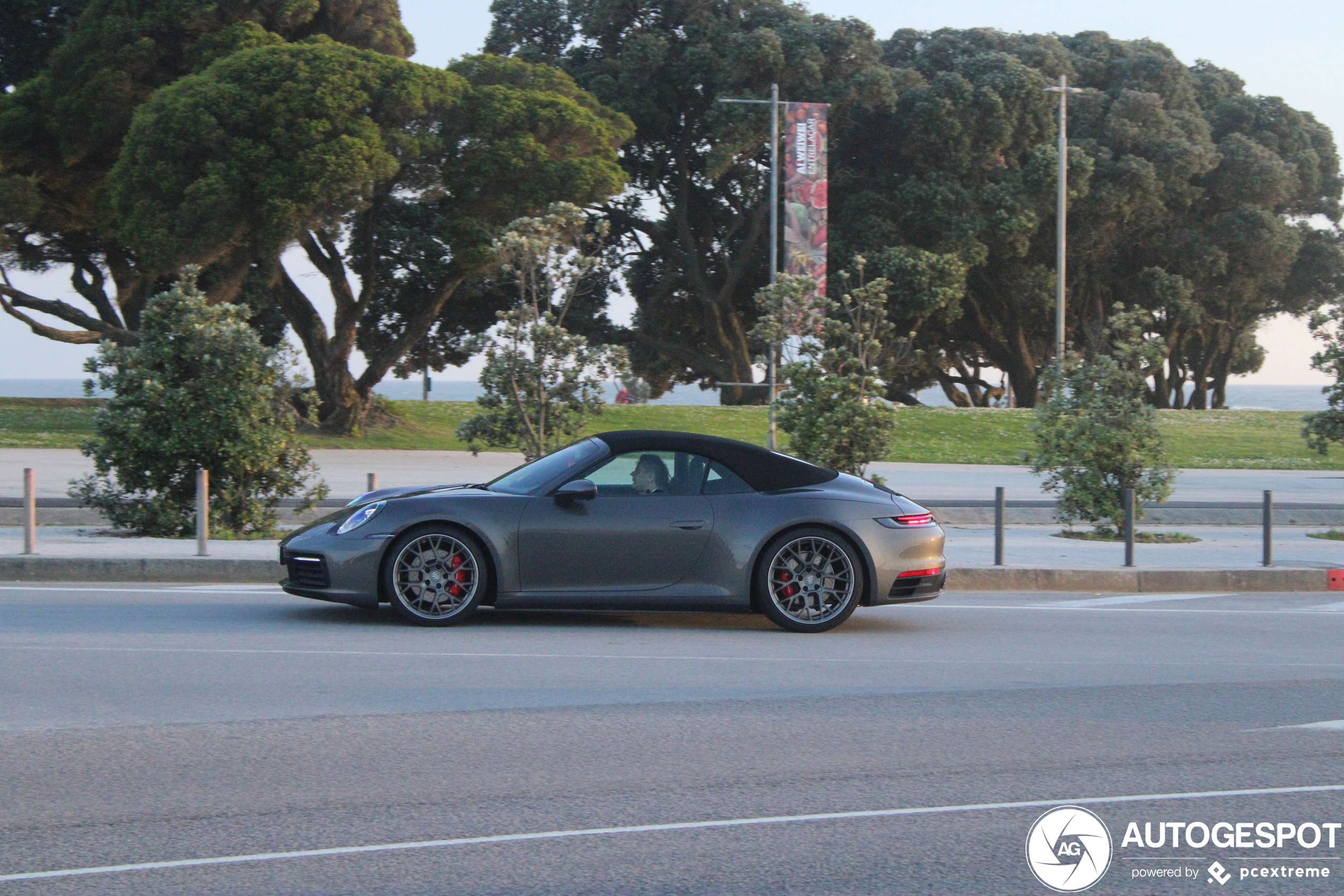 Porsche 992 Carrera S Cabriolet