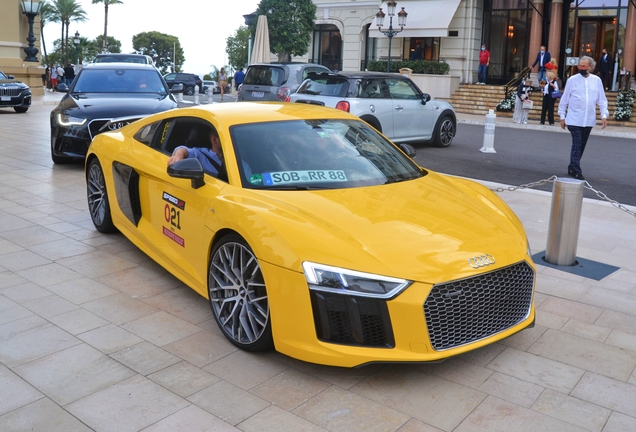 Audi R8 V10 Plus 2015