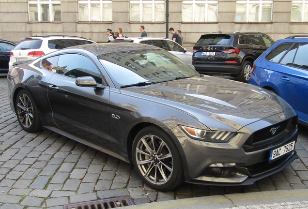 Ford Mustang GT 2015