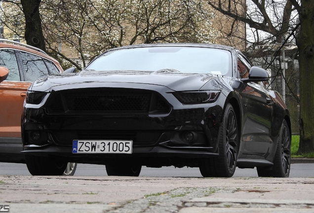 Ford Mustang GT 2015