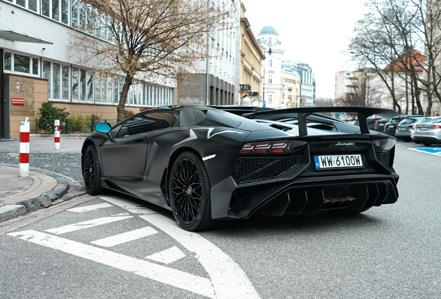 Lamborghini Aventador LP750-4 SuperVeloce Roadster