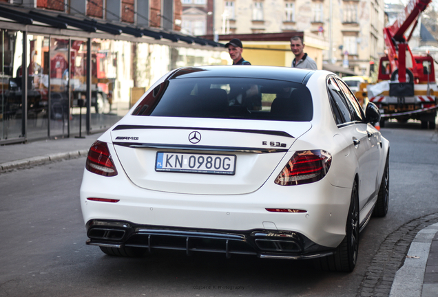 Mercedes-AMG E 63 S W213