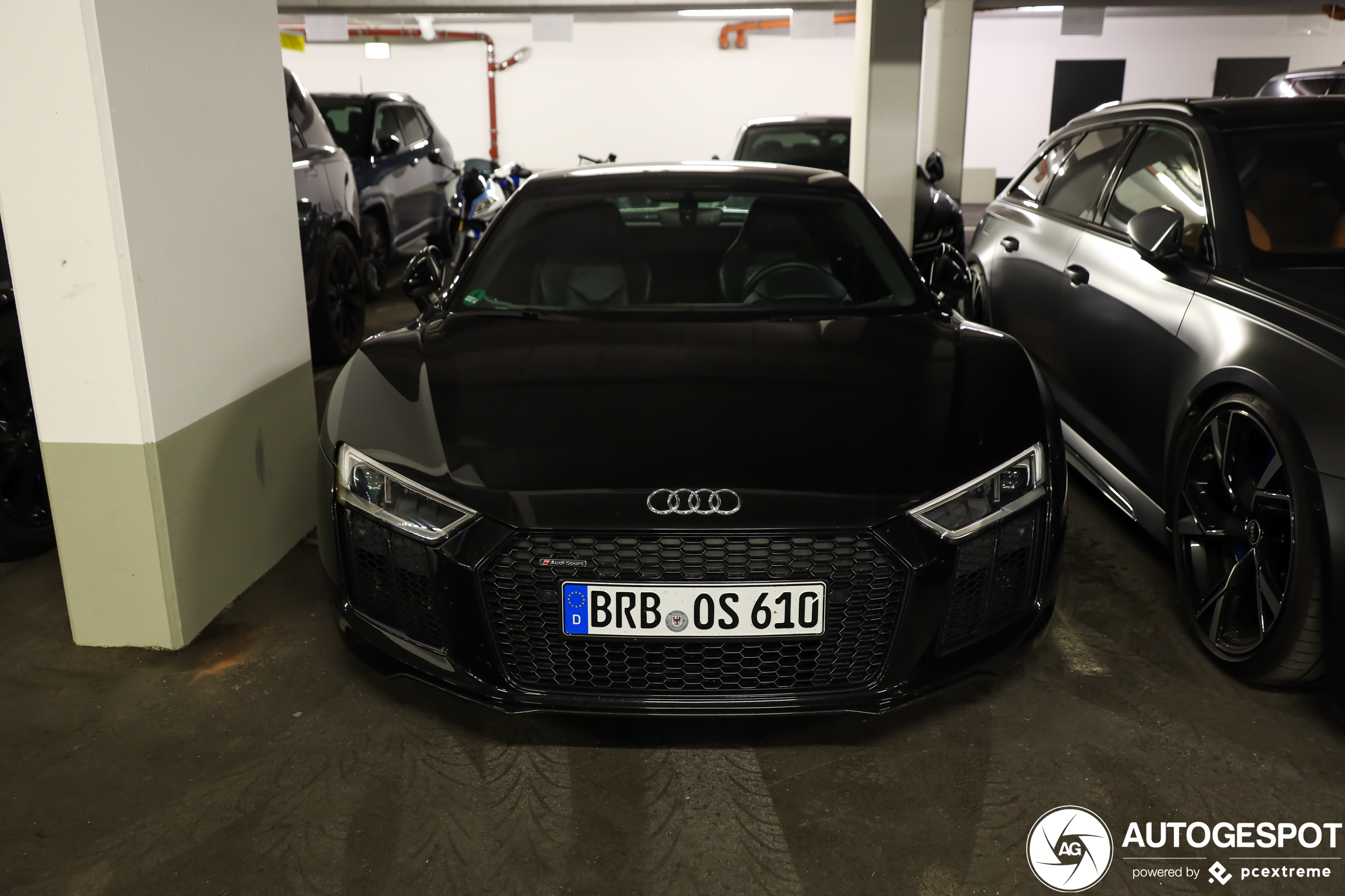 Audi R8 V10 Plus 2015