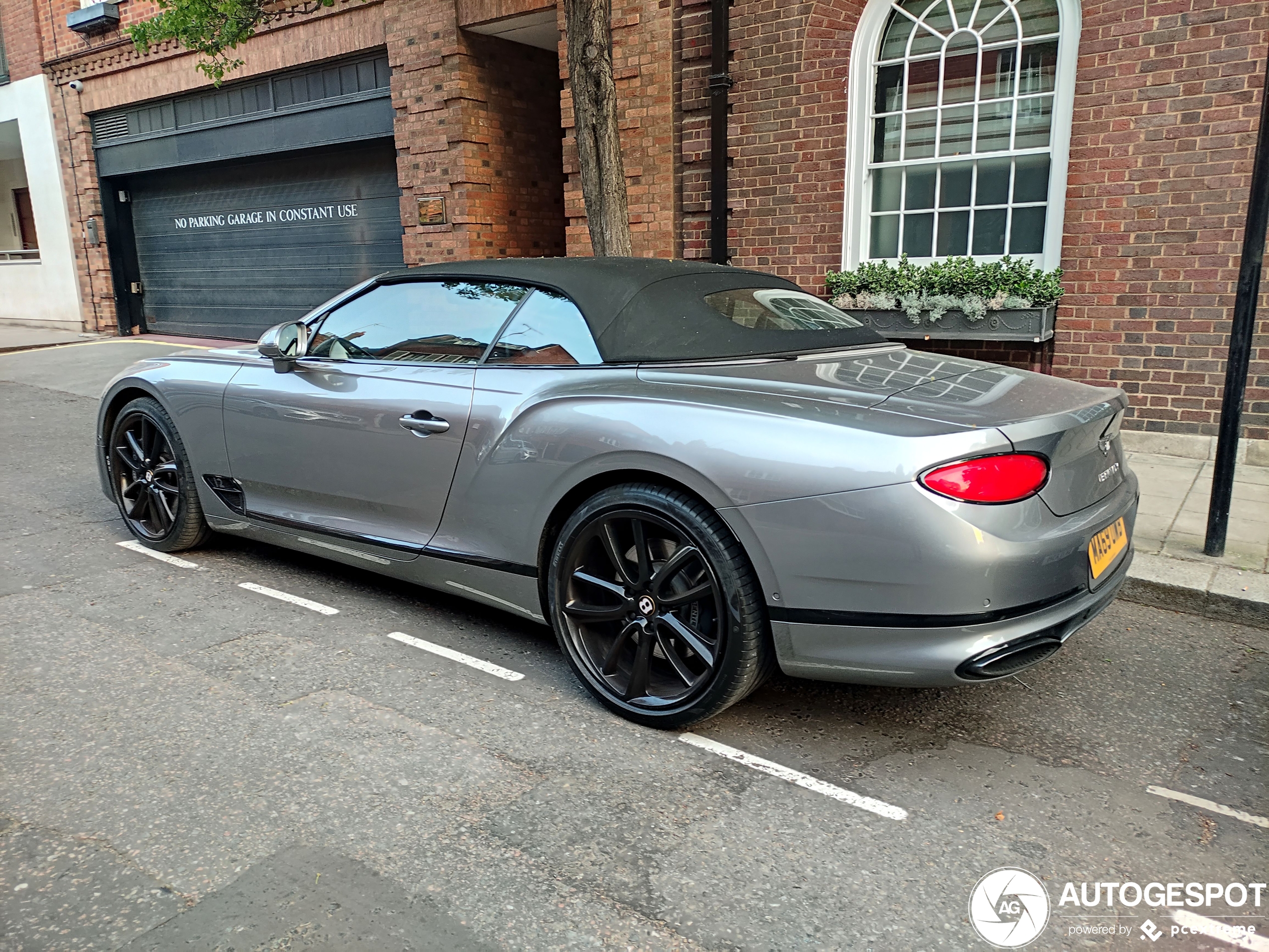 Bentley Continental GTC 2019