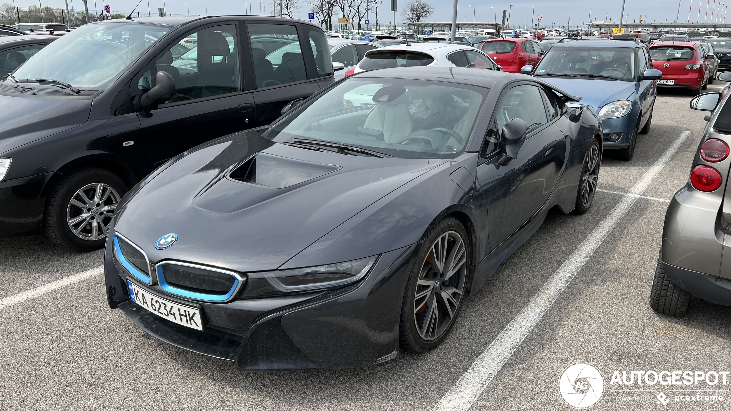 BMW i8