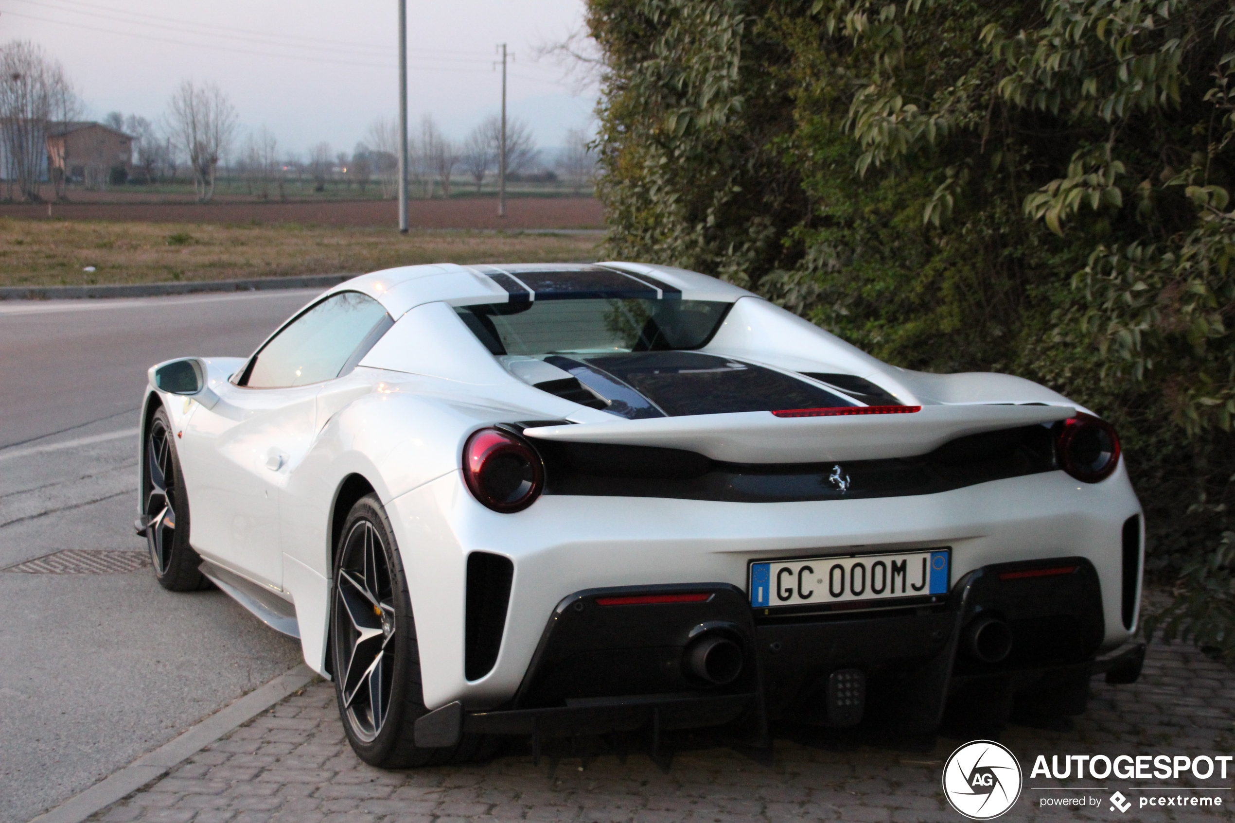 Ferrari 488 Pista Spider