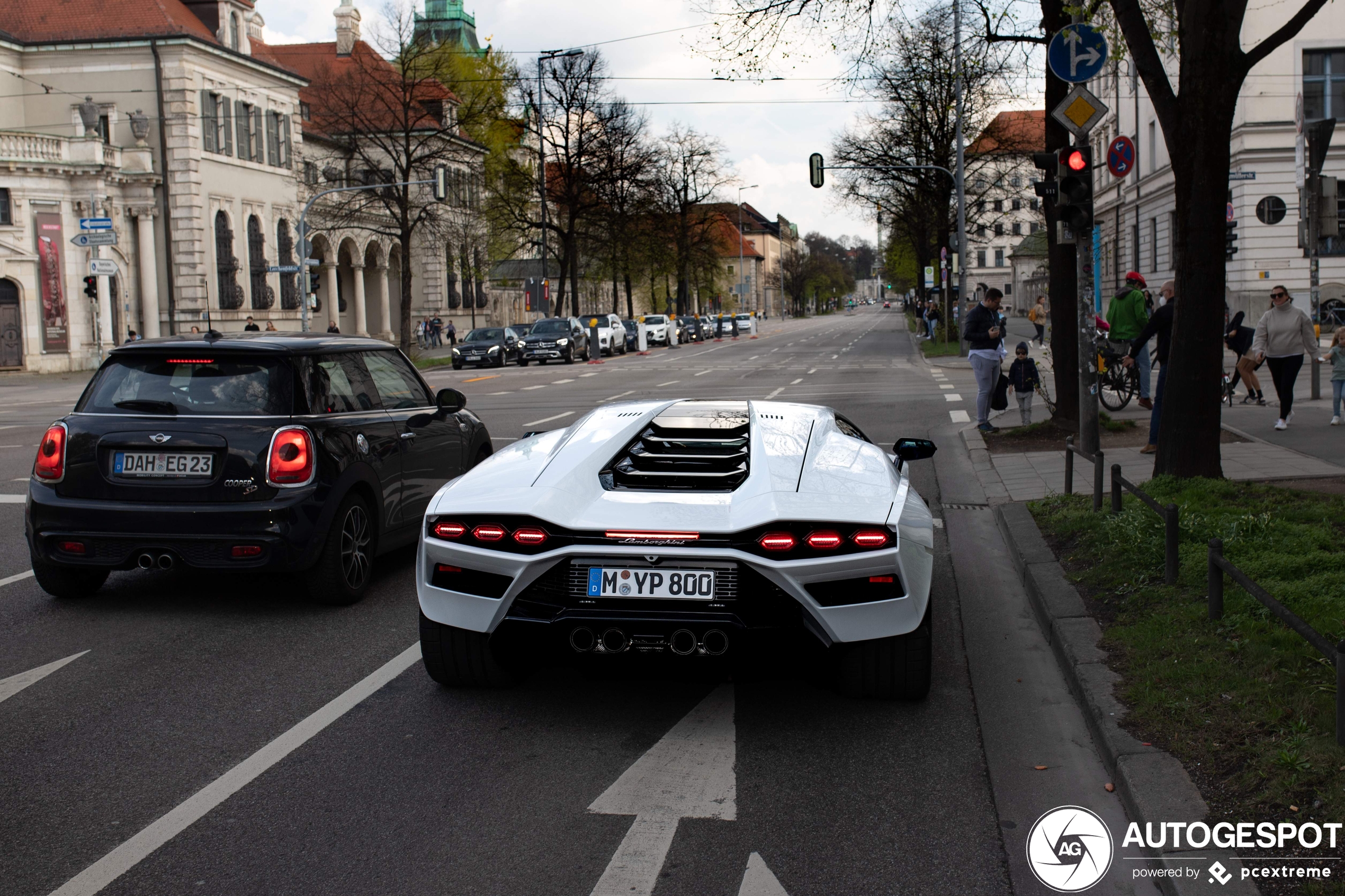 Lamborghini Countach LPI 800-4