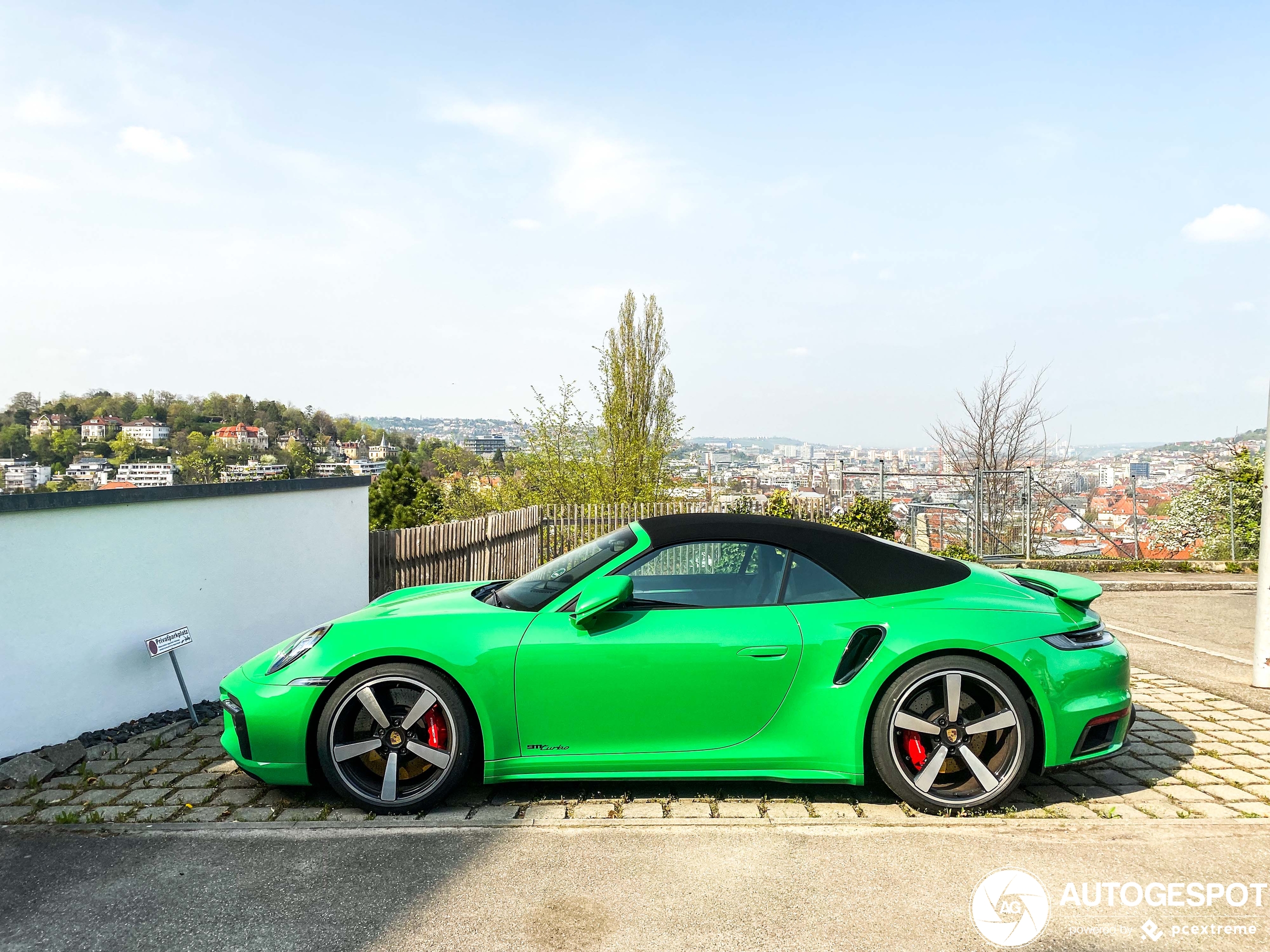 Porsche 992 Turbo Cabriolet