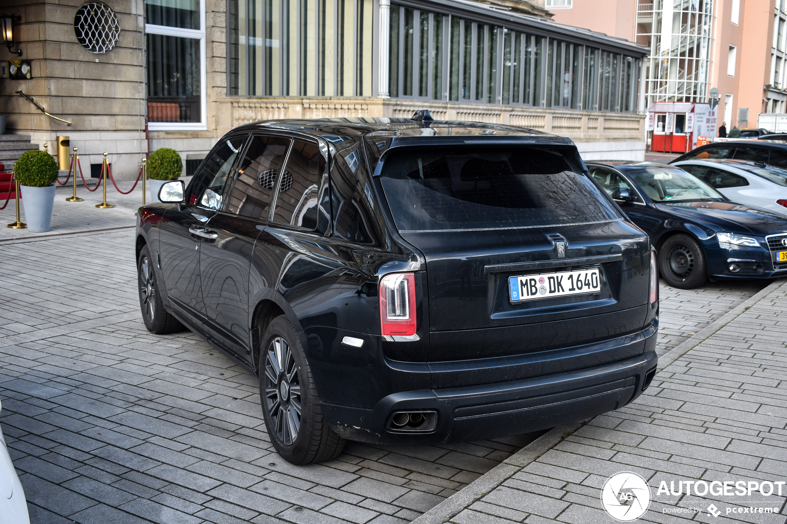 Rolls-Royce Cullinan Black Badge