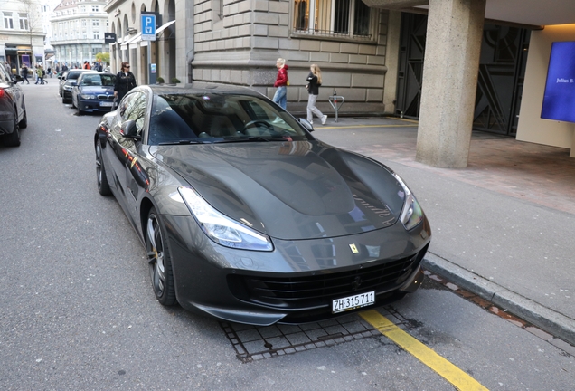 Ferrari GTC4Lusso