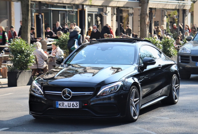 Mercedes-AMG C 63 S Coupé C205