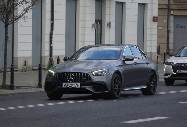 Mercedes-AMG E 63 S W213 2021