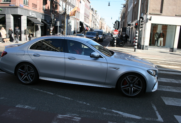 Mercedes-AMG E 63 S W213