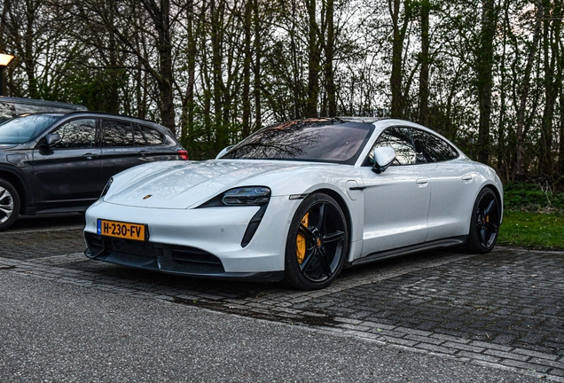 Porsche Taycan Turbo S