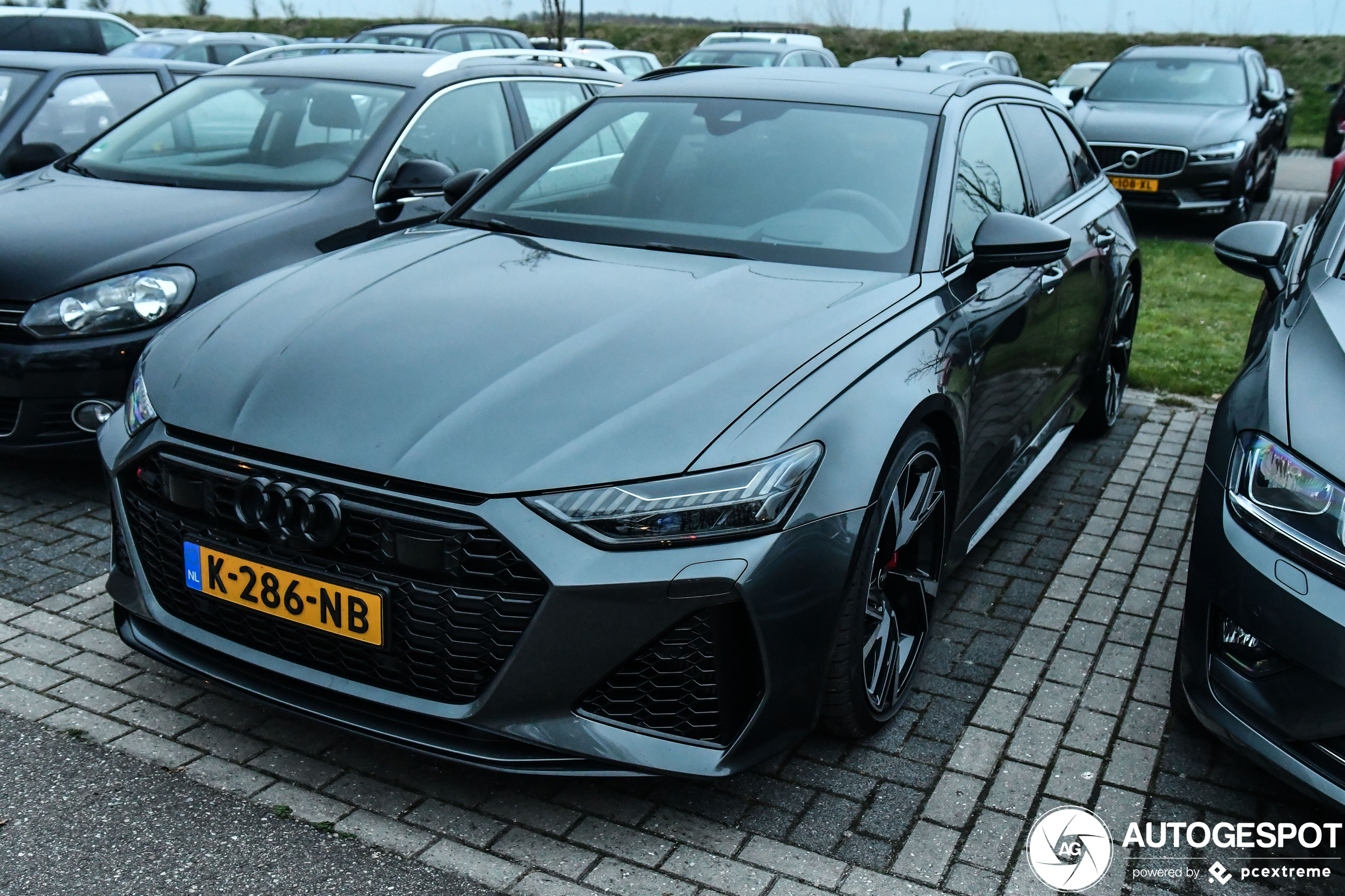 Audi RS6 Avant C8