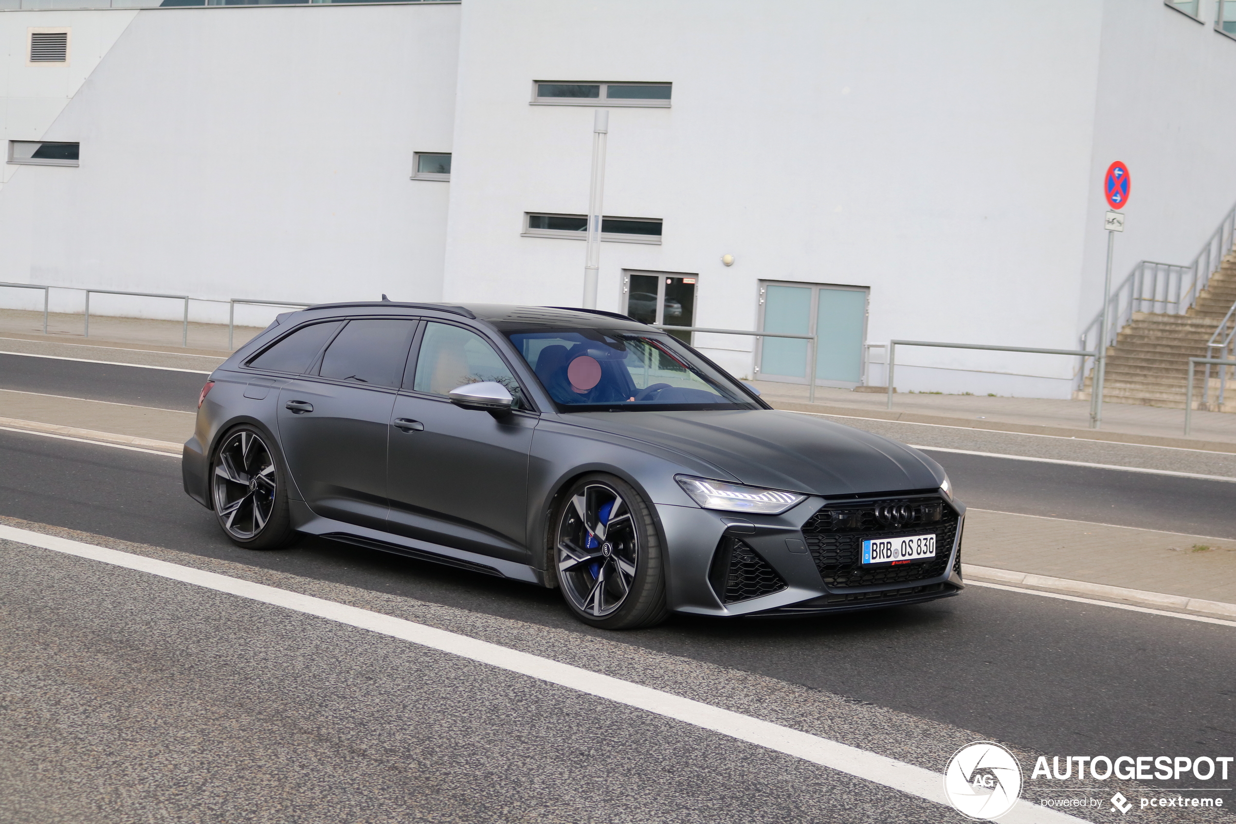 Audi RS6 Avant C8