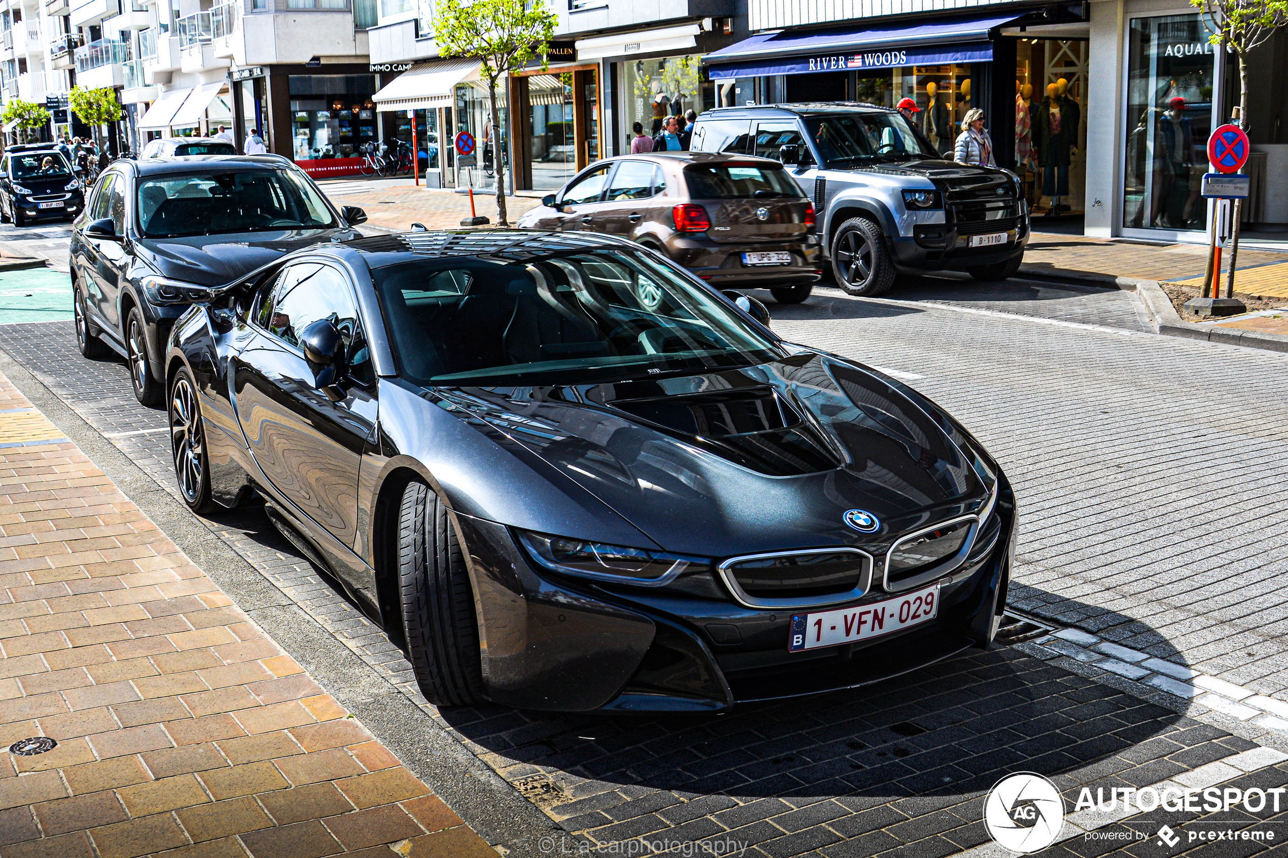 BMW i8