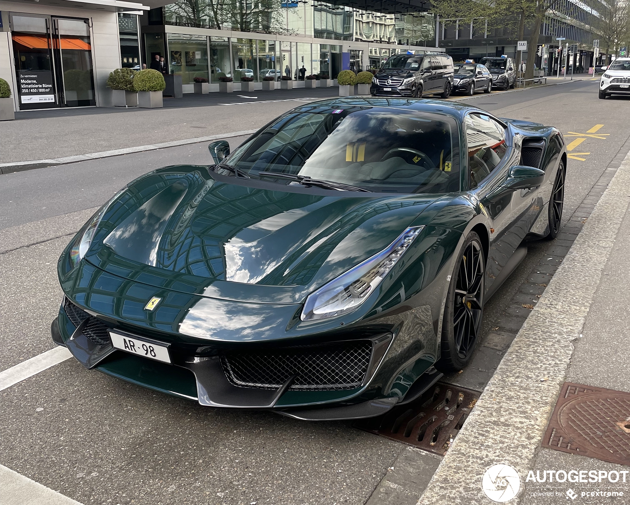 Ferrari 488 Pista