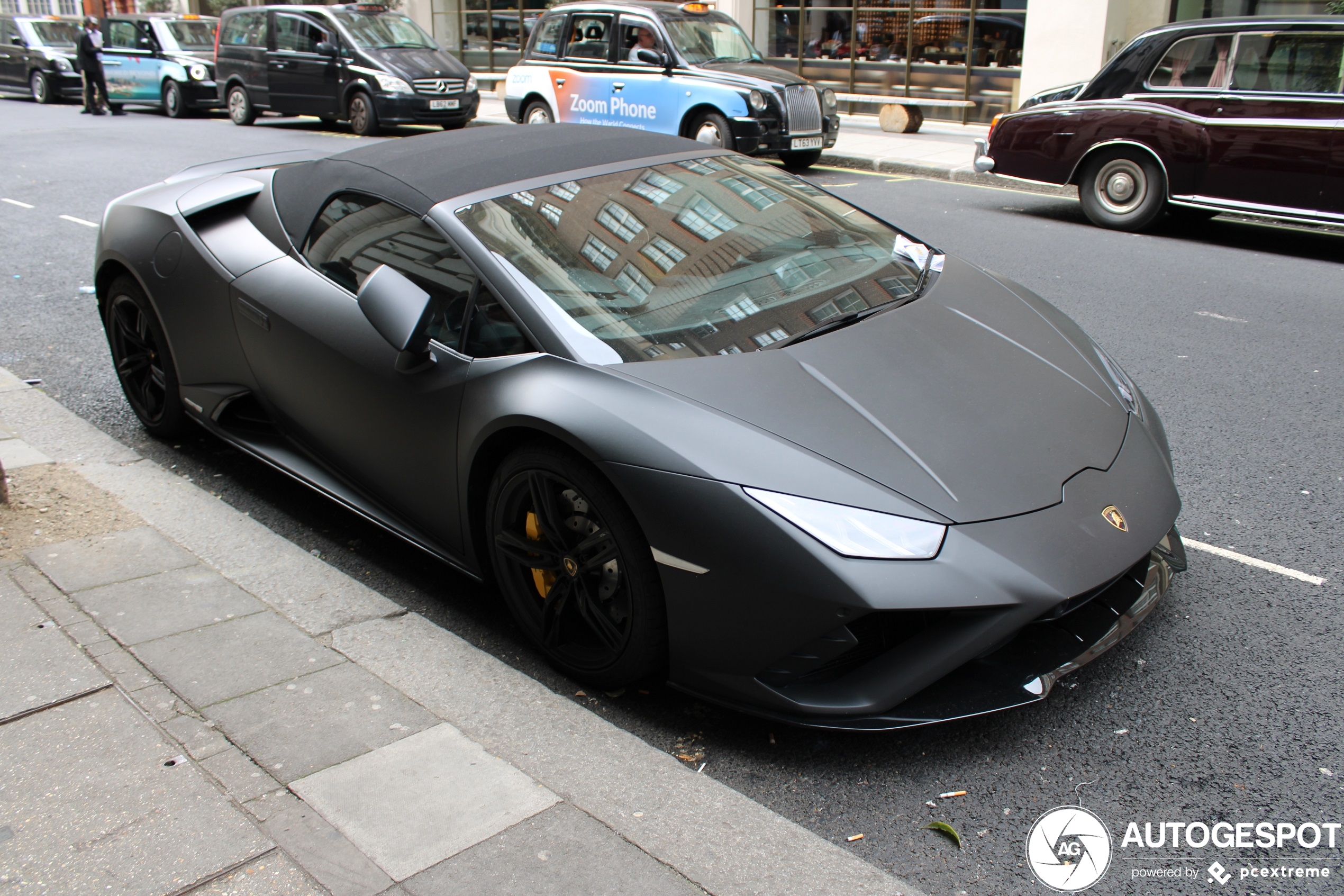 Lamborghini Huracán LP610-2 EVO RWD Spyder - 16 April 2022