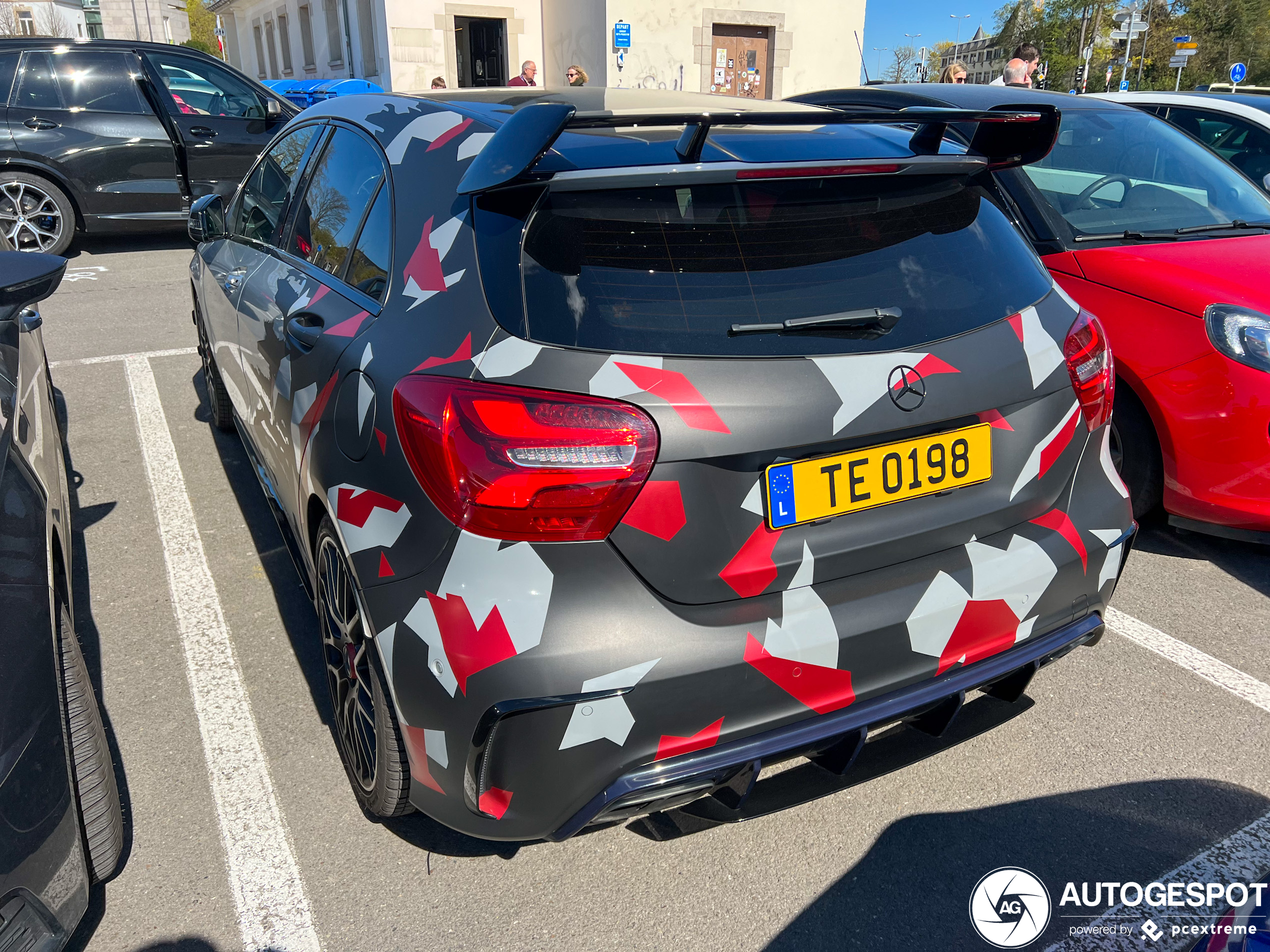 Mercedes-AMG A 45 W176 2015