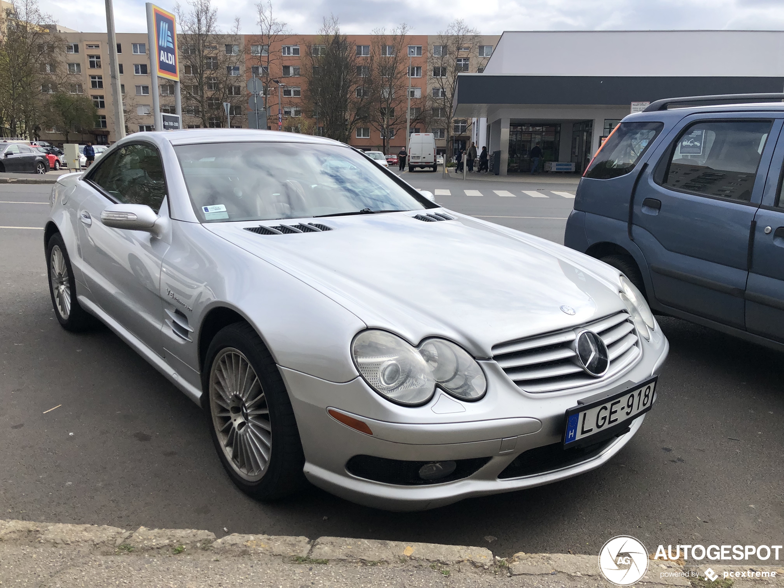 Mercedes-Benz SL 55 AMG R230