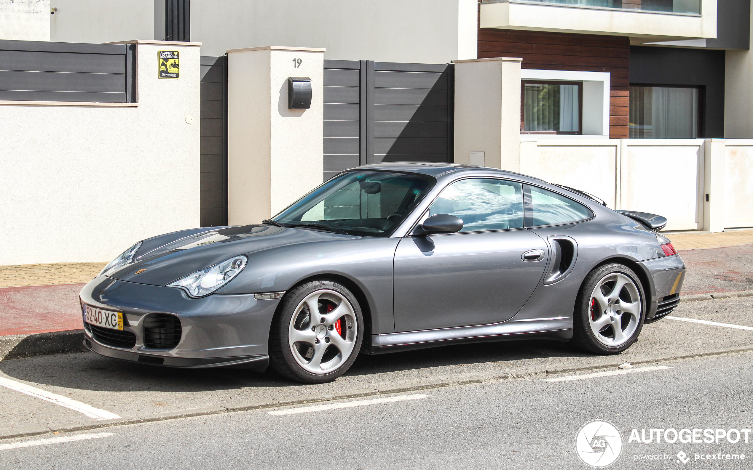 Porsche 996 Turbo