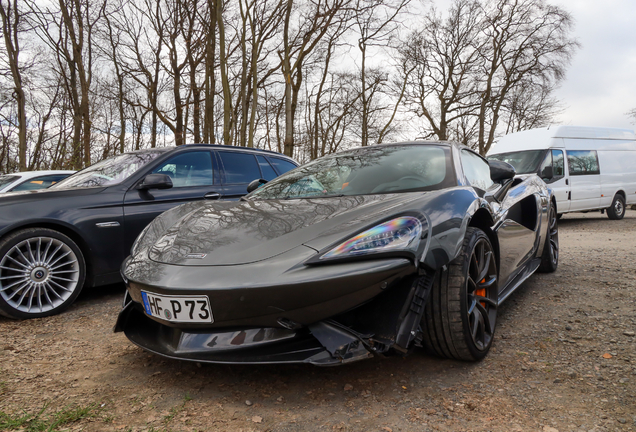 McLaren 570GT