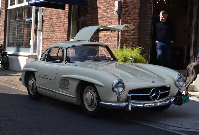 Mercedes-Benz 300SL Gullwing