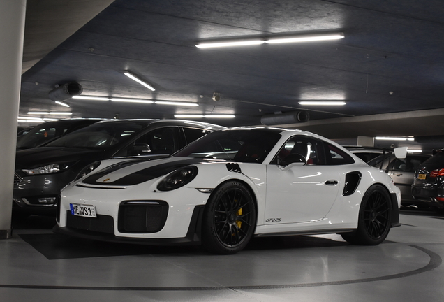 Porsche 991 GT2 RS Weissach Package