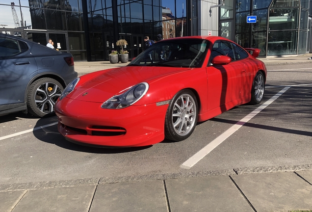 Porsche 996 GT3 MkI