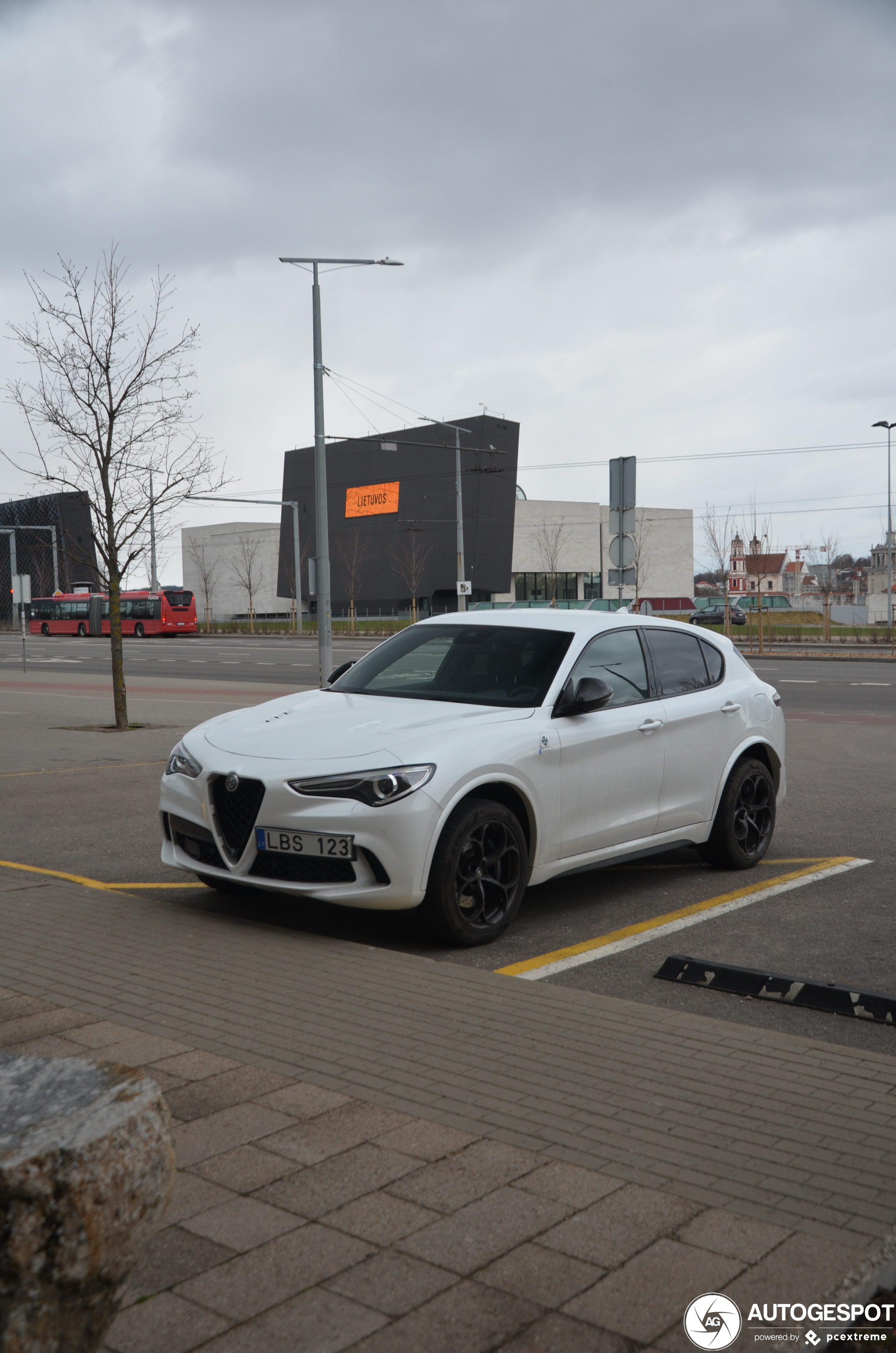 Alfa Romeo Stelvio Quadrifoglio 2020