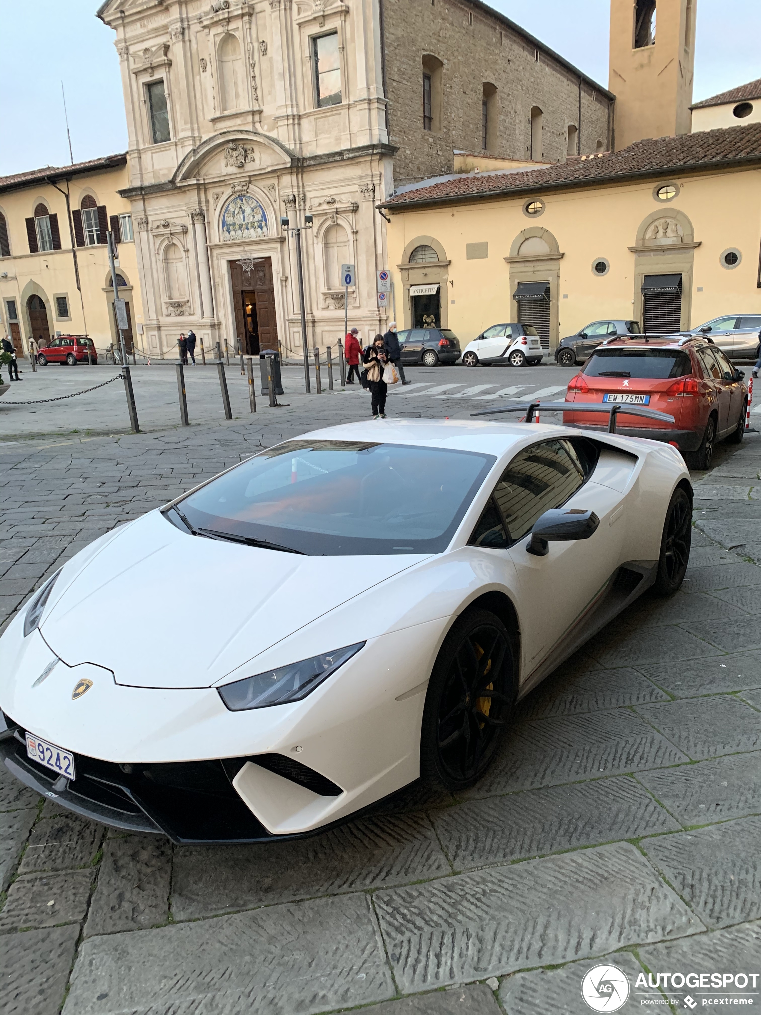 Lamborghini Huracán LP640-4 Performante