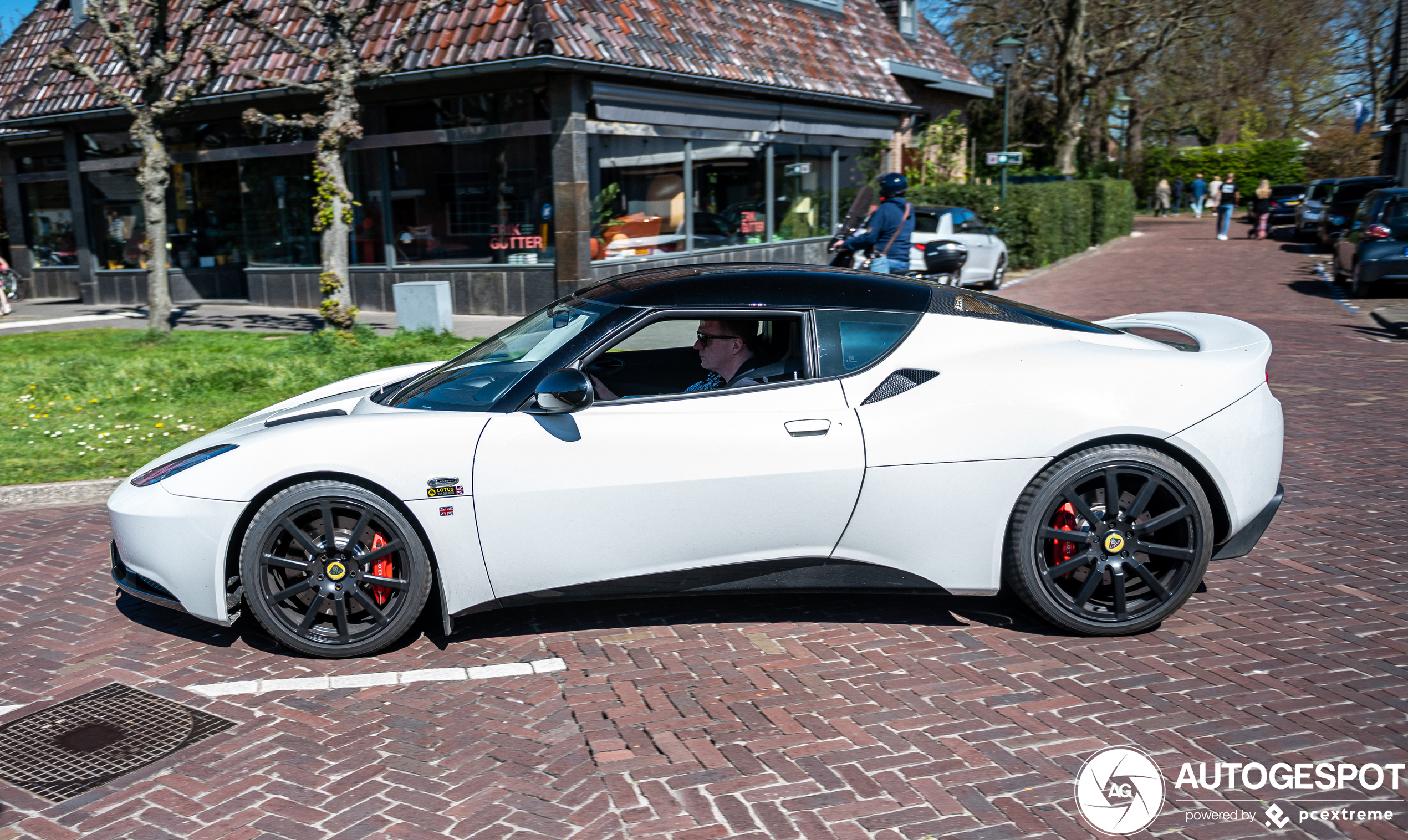 Lotus Evora S Sports Racer