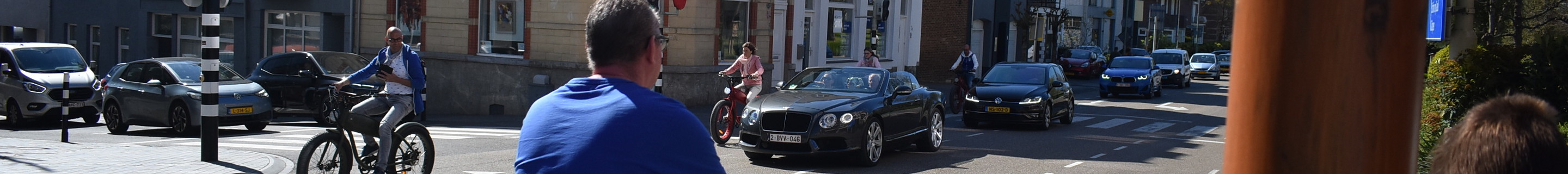 Bentley Continental GTC V8