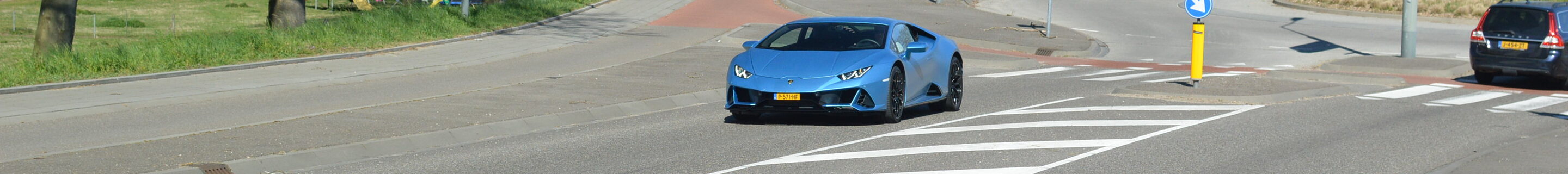 Lamborghini Huracán LP640-4 EVO