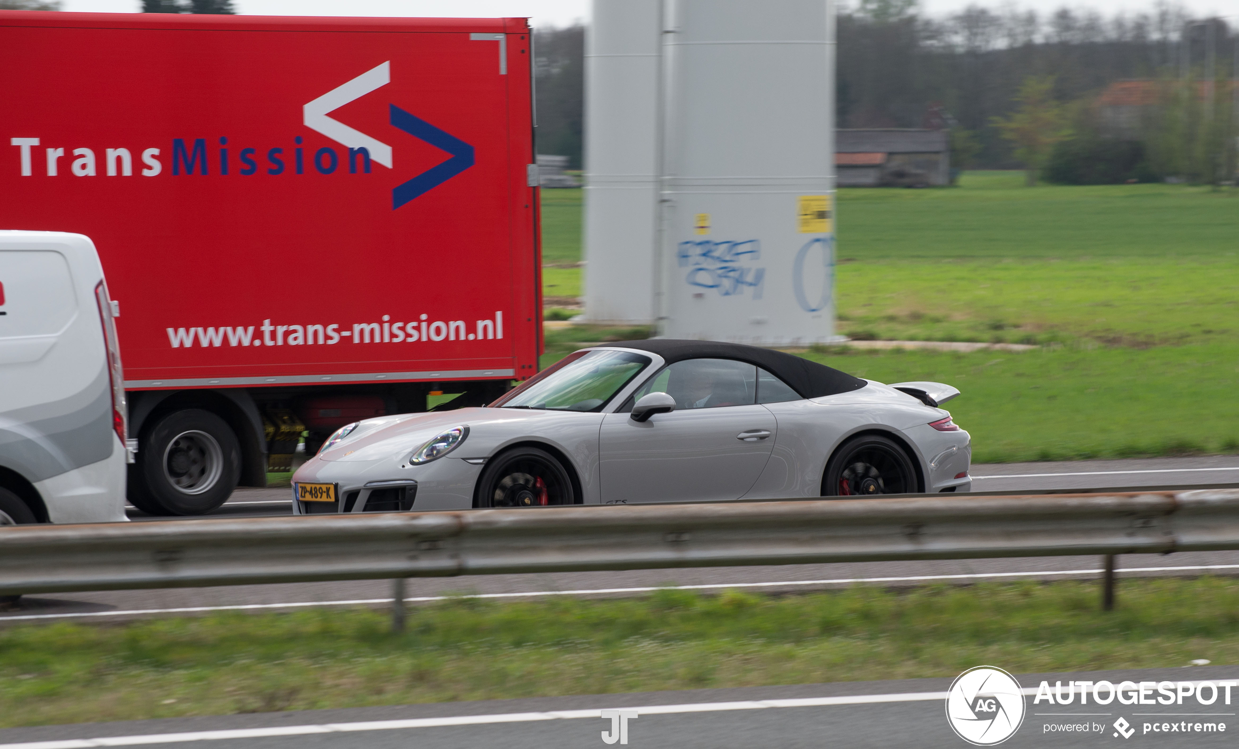 Porsche 991 Carrera 4 GTS Cabriolet MkII