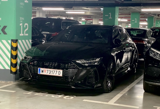 Audi RS6 Avant C8