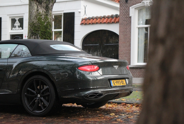 Bentley Continental GTC V8 2020