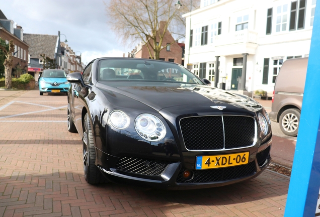 Bentley Continental GTC V8