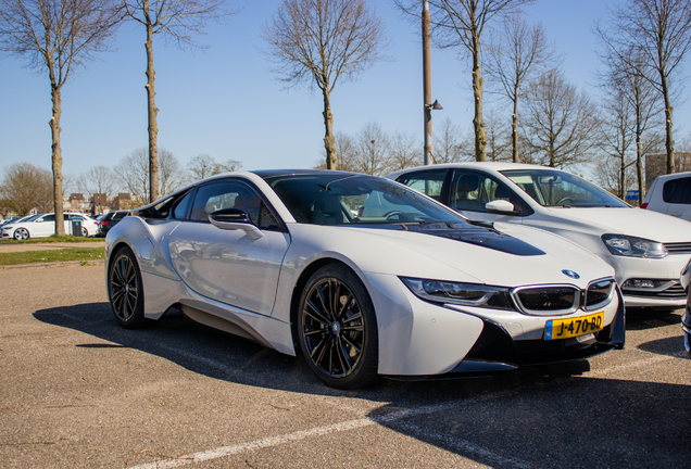 BMW i8 2018